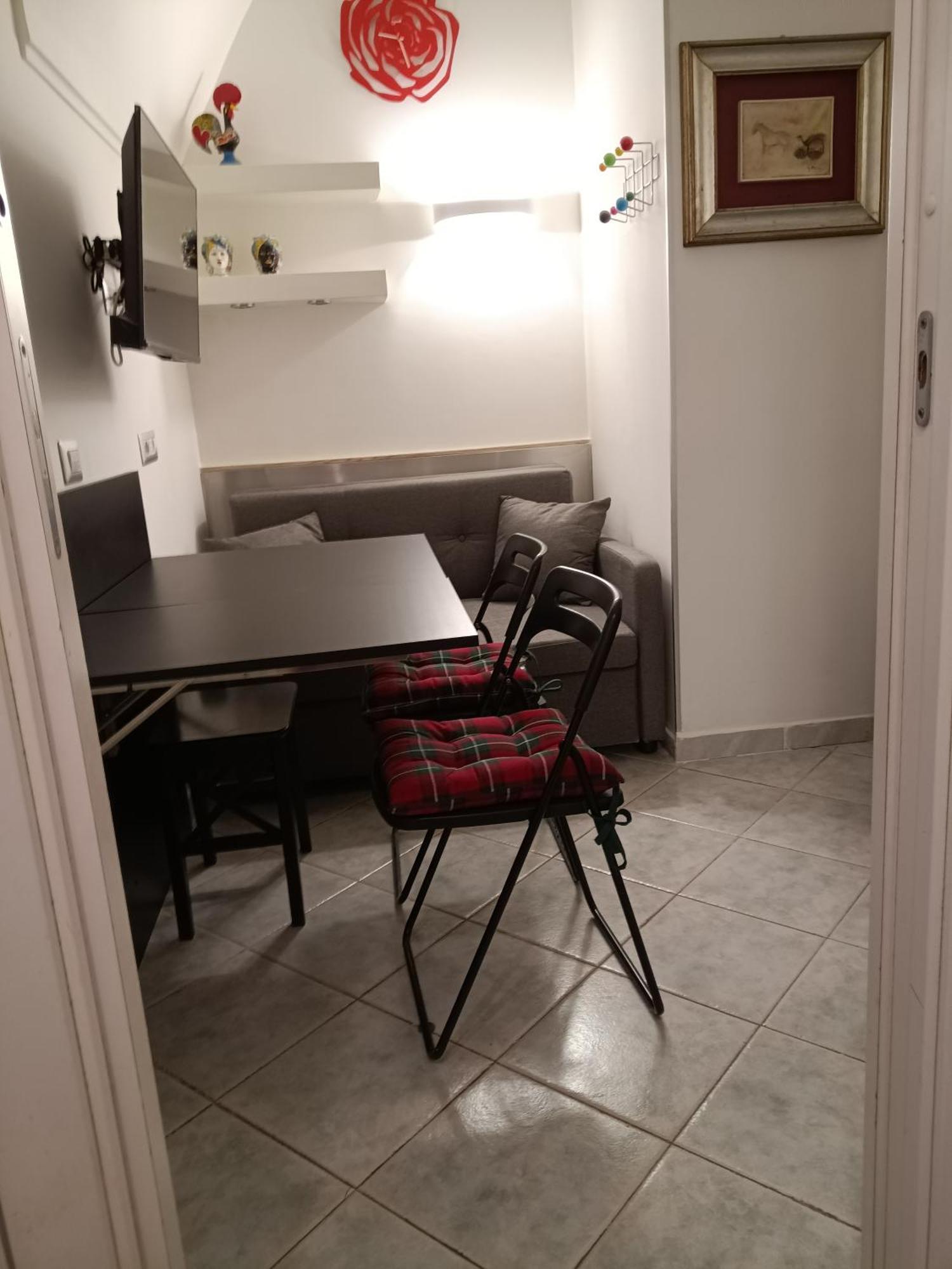 La Residenza Napoli Chiaia Short Let Apartment Superior Via Chiaia 82 Exterior photo